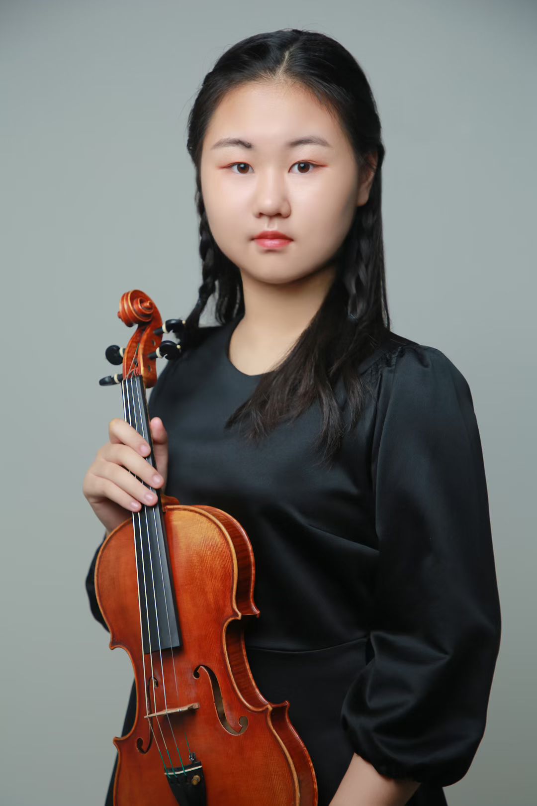 喜报｜星海附中学子孙伊诺，被德国弗莱堡音乐学院小提琴本科正式录取